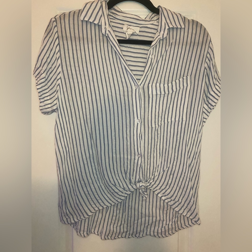 Striped Linen tie front blouse